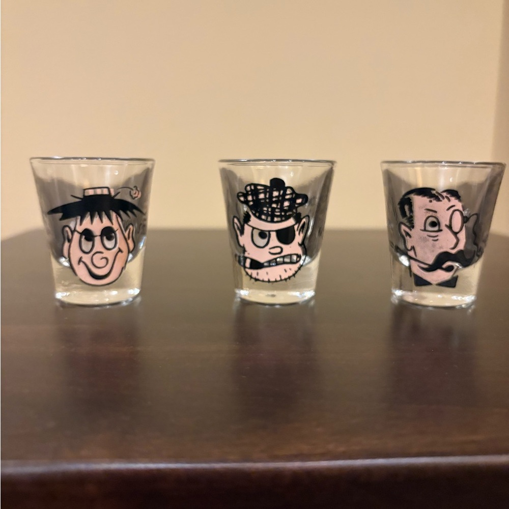 Vintage 1950’s Roving Eyes Shot Glasses